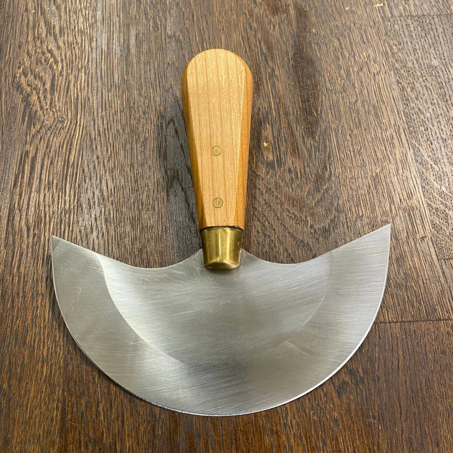 Friedr Herder 1/2 Moon Leather Knife Carbon Steel - Image 2