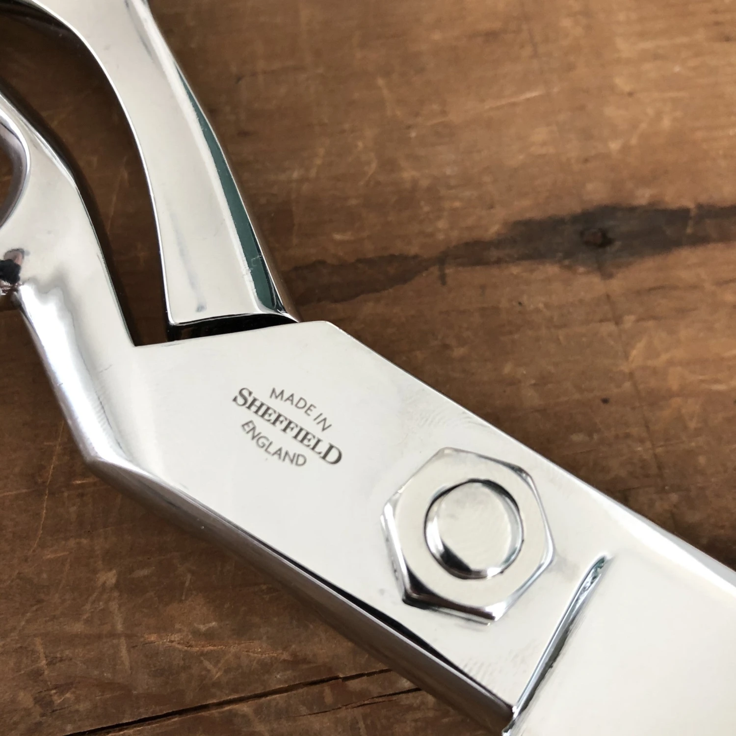 Ernest Wright 10" Tailor Shears - Carbon Steel - Image 3