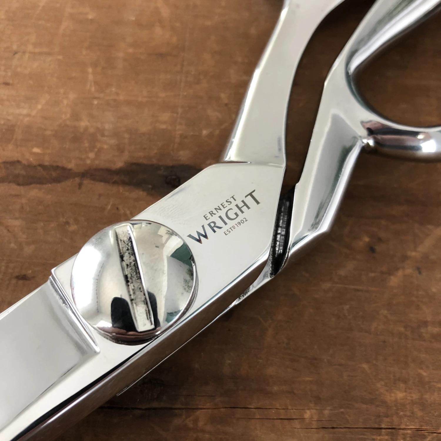 Ernest Wright 10" Tailor Shears - Carbon Steel - Image 6