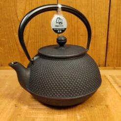 Cast Iron Teapot Black Hobnail - 44oz