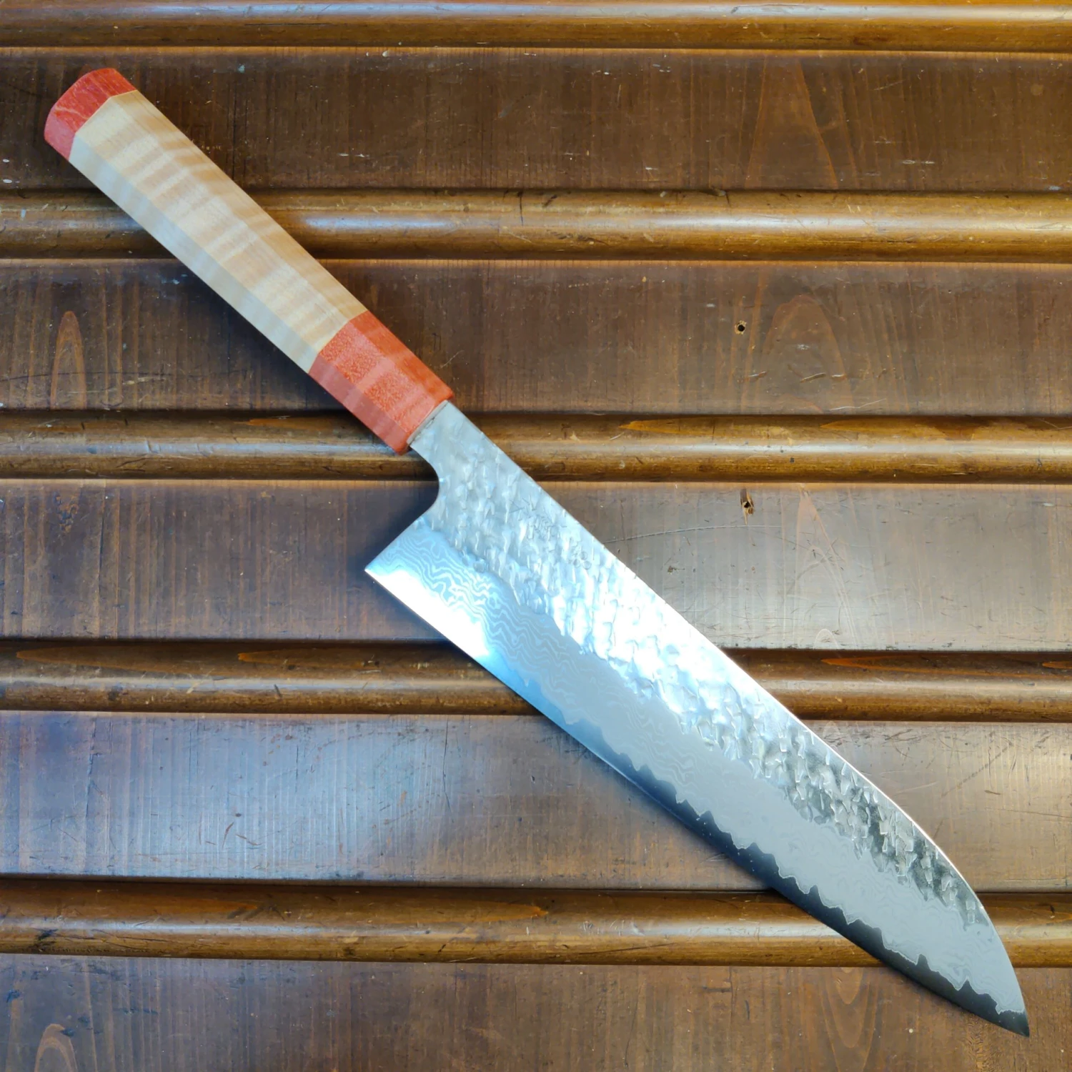 Nigara Hamono 240mm Gyuto VG10 Suminagashi Tsuchime Maple