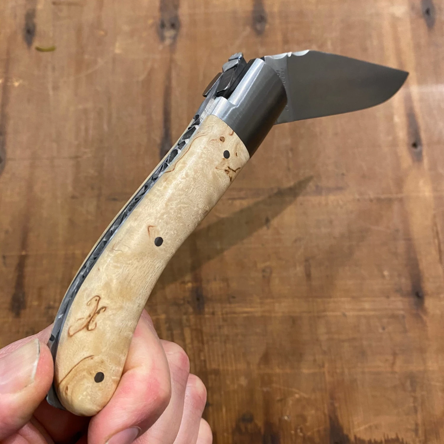 Fontenille Pataud Laguiole Sport 13cm Pocket Knife Curly Birch Lockback - Image 4