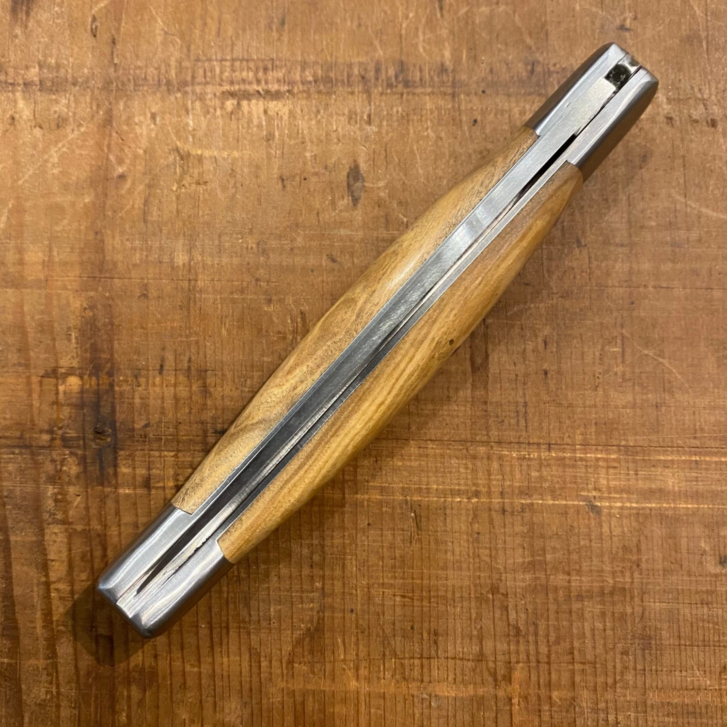 Fontenille Pataud Laguiole Essential 12cm Pocket Knife Olive - Image 4