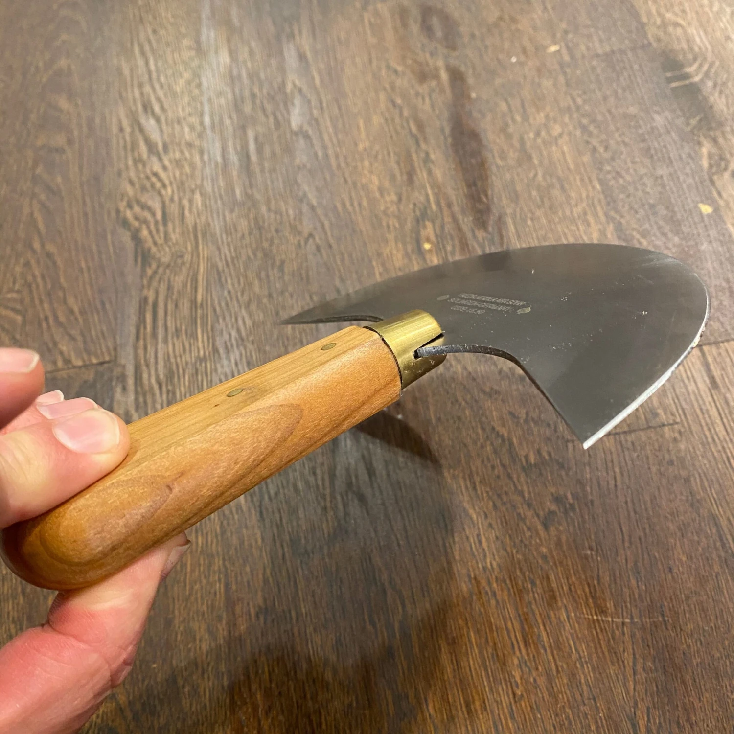 Friedr Herder 1/2 Moon Leather Knife Carbon Steel - Image 4