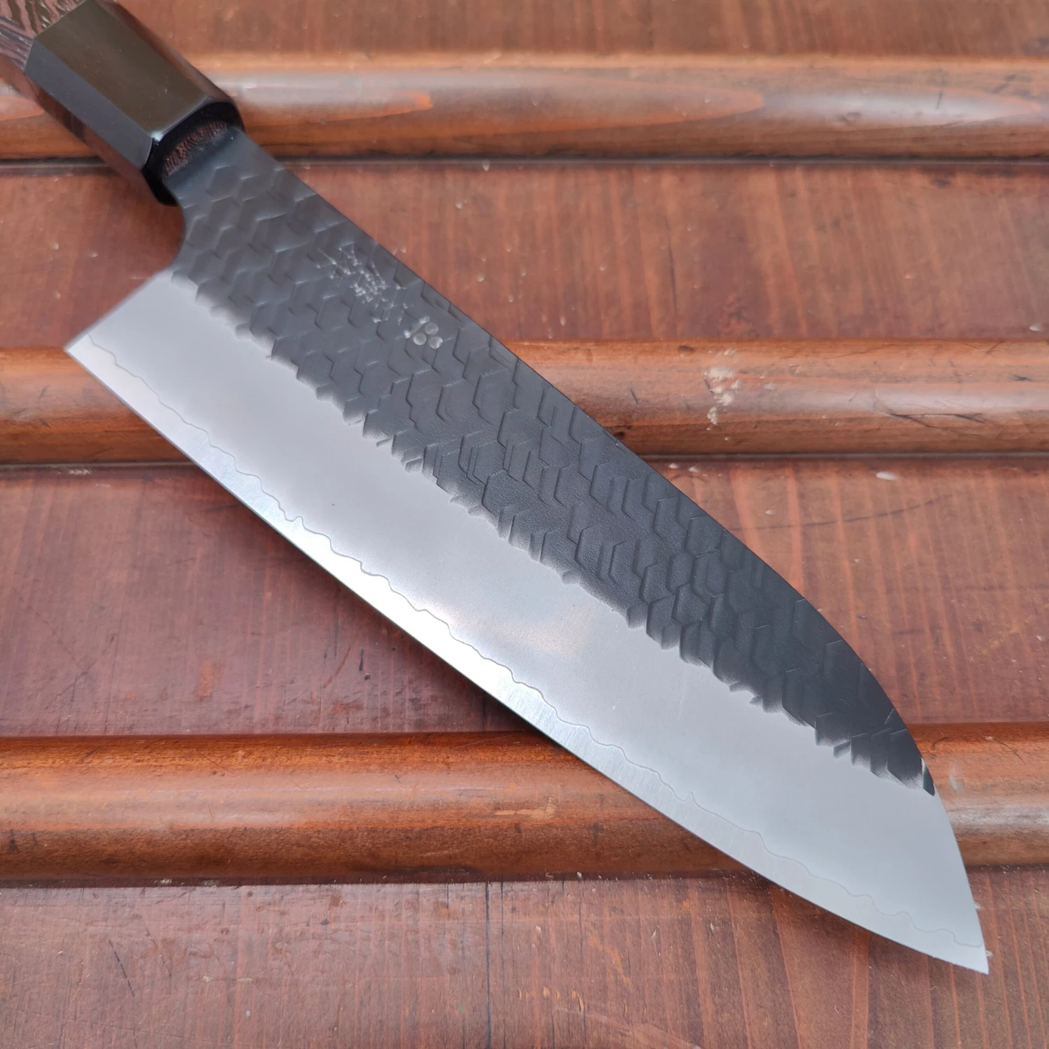 Nigara Hamono 180mm Santoku SG2 Kurouchi Tsuchime Wenge - Image 2
