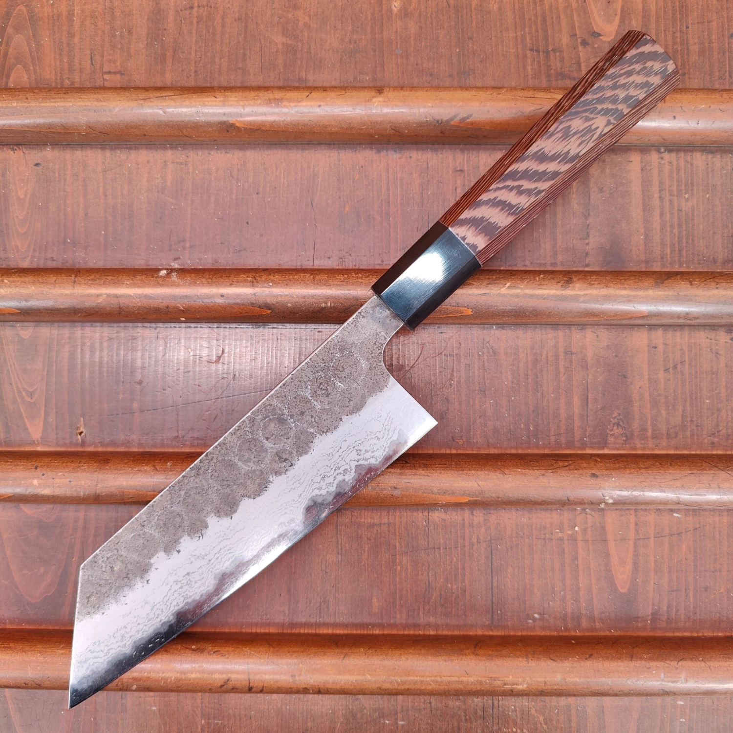 Hatsukokoro Inazuma 180mm Bunka Aogami Super Damascus Kurouchi Tsuchime Wenge Handle - Image 8