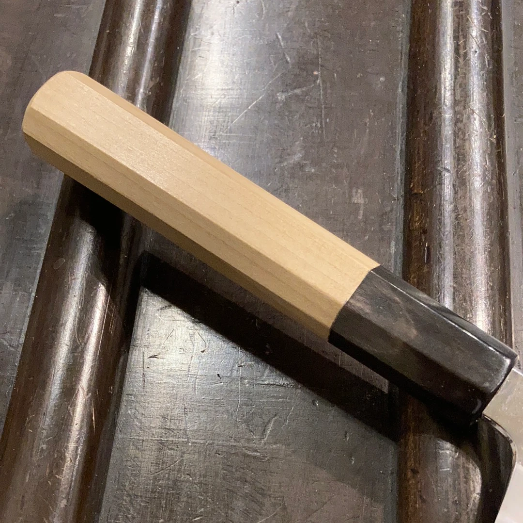 Sakai Kikumori Choyo 135mm Kiritsuke Petty Shirogami 2 With Saya - Image 2