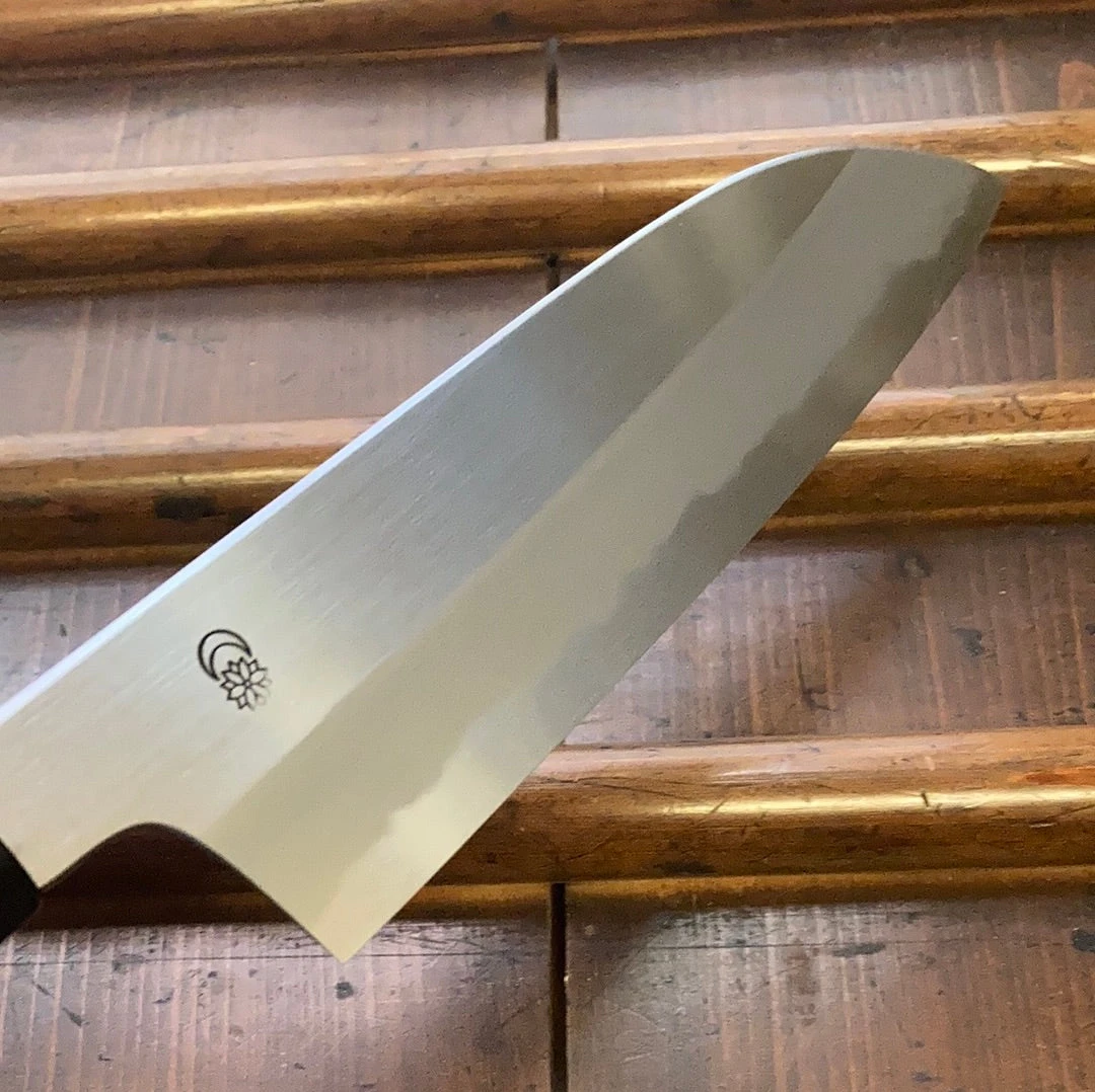 Sakai Kikumori Kikuzuki Kasumi 180mm Santoku Shirogami 2 With Saya - Image 5