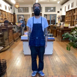 Ubi-IND / Mi Cocina Mid Length Cross-Back Apron - Medium Wash