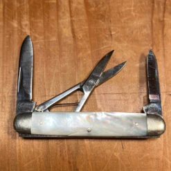 Vintage Geo Wostenholm IXL 3” Pen Knife Stainless Pearl 1930-71