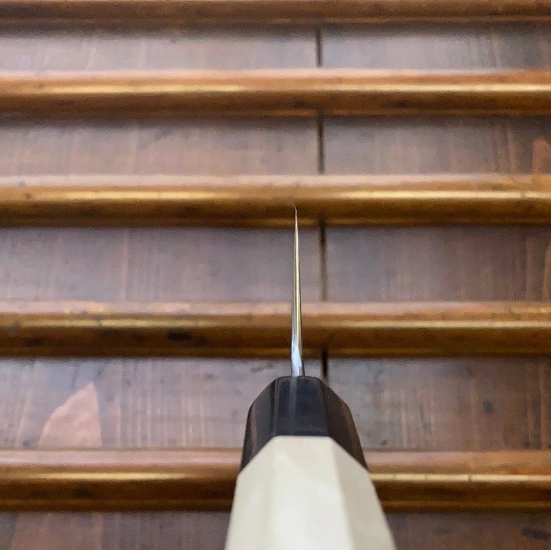 Sakai Kikumori Kikuzuki Kasumi 180mm Santoku Shirogami 2 With Saya - Image 7