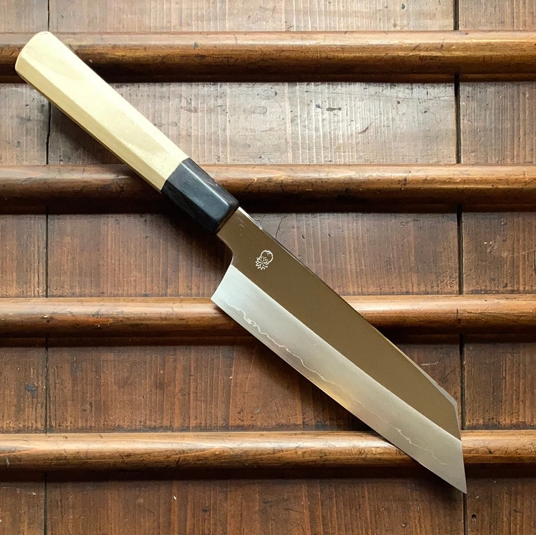 Sakai Kikumori Choyo 180mm Kiritsuke Santoku Ginsanko