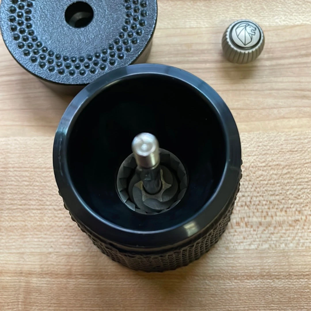 Peugeot Bali Black Cast-Iron Pepper Mill And Its Salt Cellar - Image 7