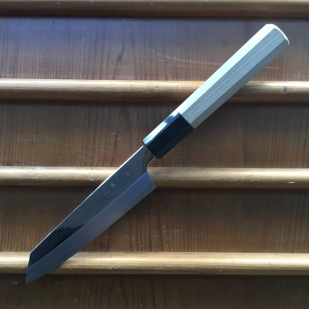 Sakai Kikumori Choyo 135mm Kiritsuke Petty Ginsanko With Saya - Image 3